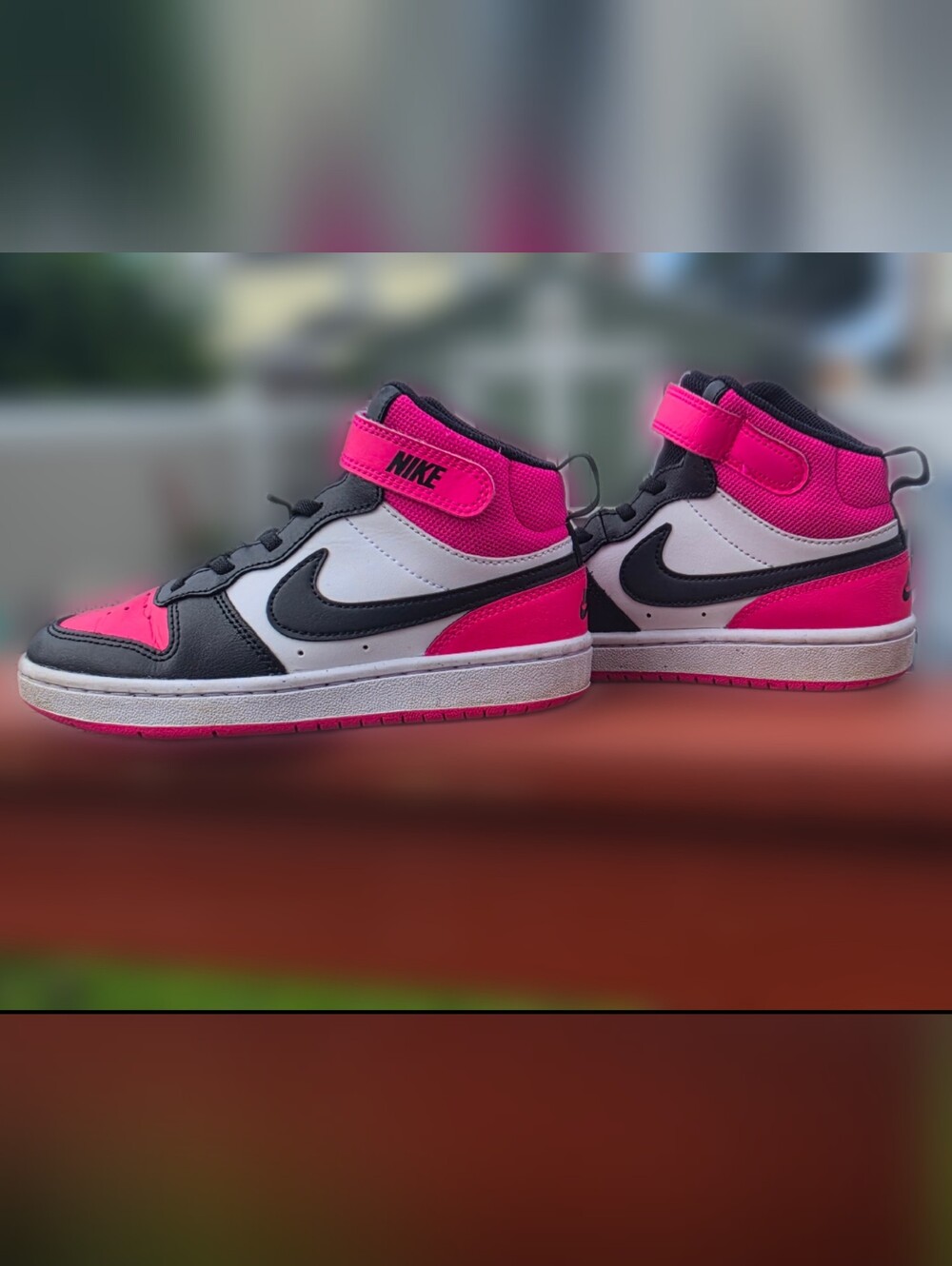 Nike Court Borough Mid 2 size 1Y